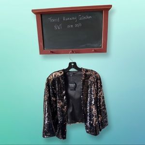 Torrid Runway Collection W19 Sequined Jacket size 00/0.